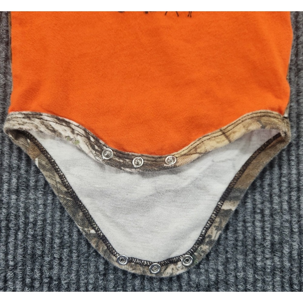 Carhartt One Piece Baby Size 3 Month "Always On The Hunt" Short Sleeves - Picture 3 of 11